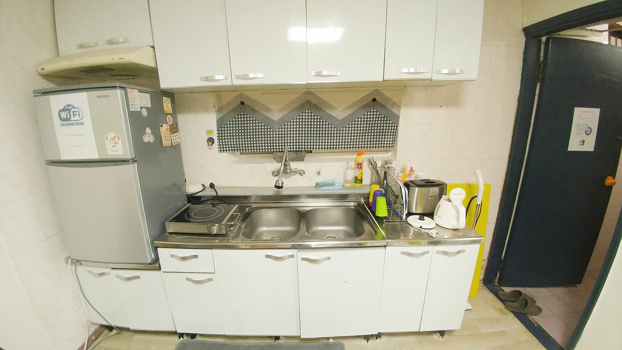 Naru Hongdae Private -